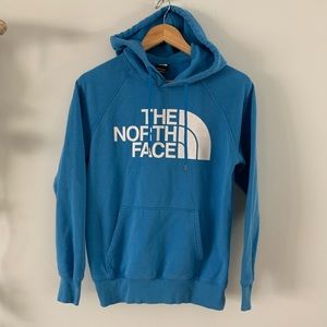 Woman’s North Face Hoodie